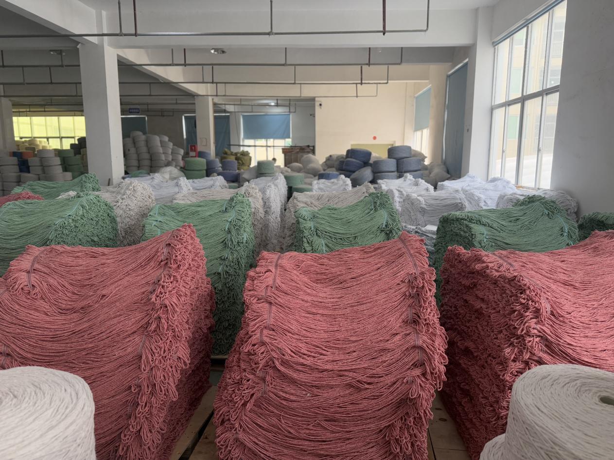 Loop and wet mop production material prepared for manufacturing